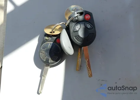 2016 Ford Transit-250 z USA, uszkodzony, nr VIN 1FTYR2CMXGKA18751